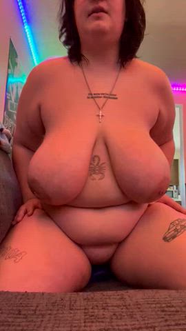 Big Tits porn video with onlyfans model poisonivyy04 <strong>@poison_ivyy04</strong>