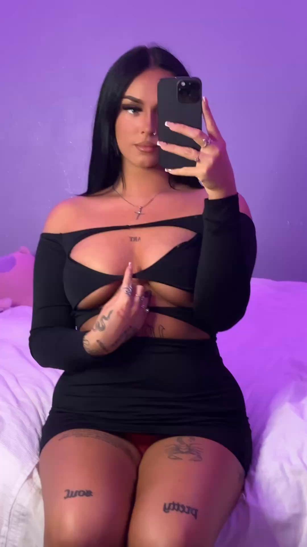 Amateur porn video with onlyfans model naughtyvictoriaaa <strong>@victoria21x</strong>