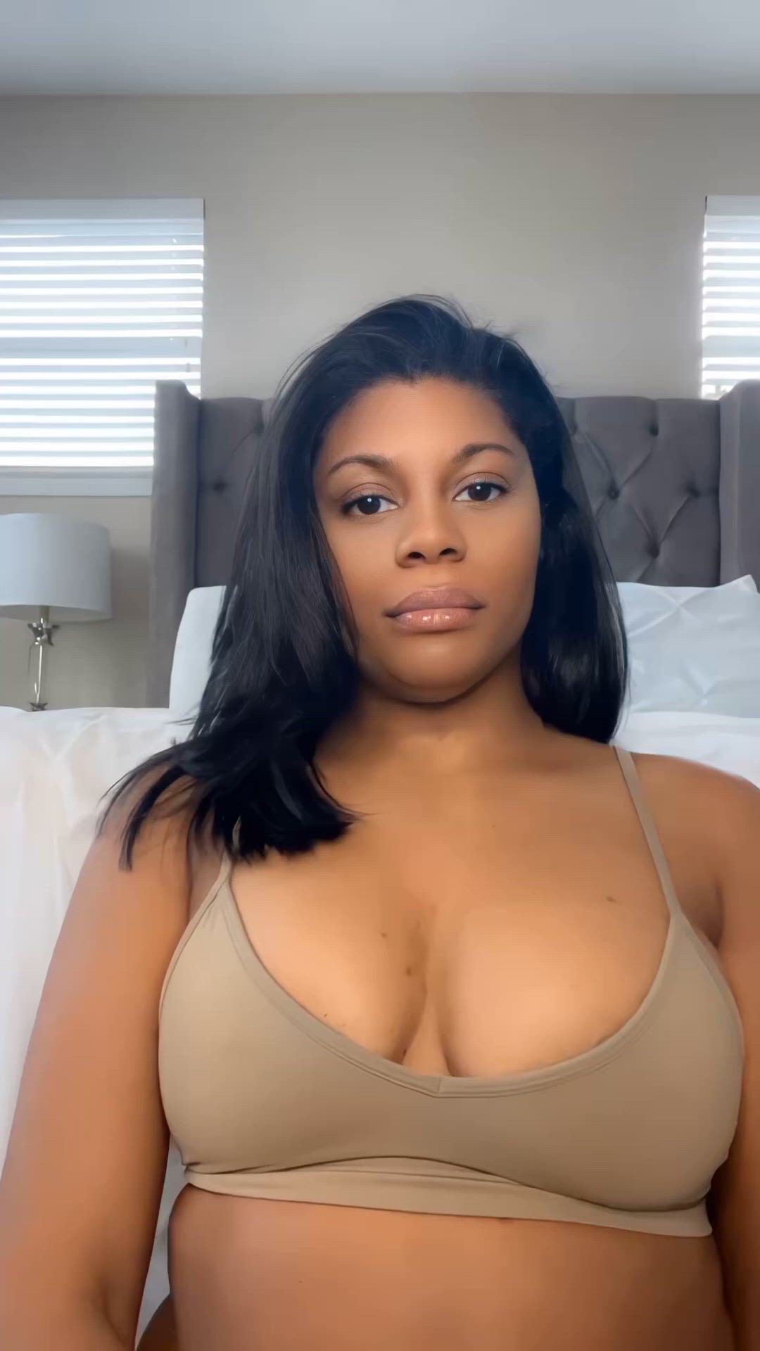 Boobs porn video with onlyfans model ellesee <strong>@elleseeof</strong>