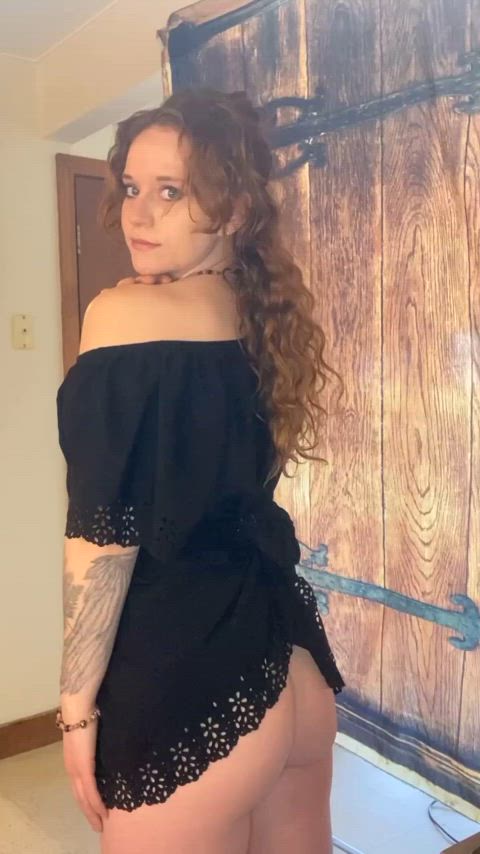 Ass porn video with onlyfans model redhairblueeyes <strong>@redheadoceaneyes</strong>