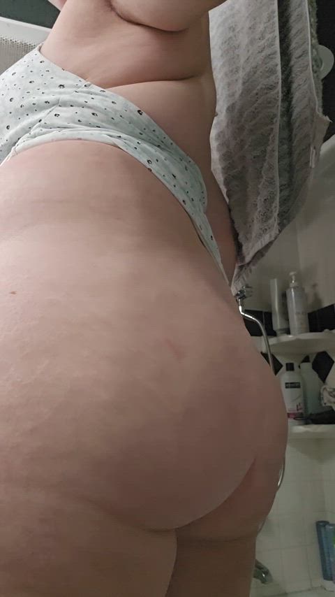 Ass porn video with onlyfans model kjkiwi <strong>@kjkiwi</strong>