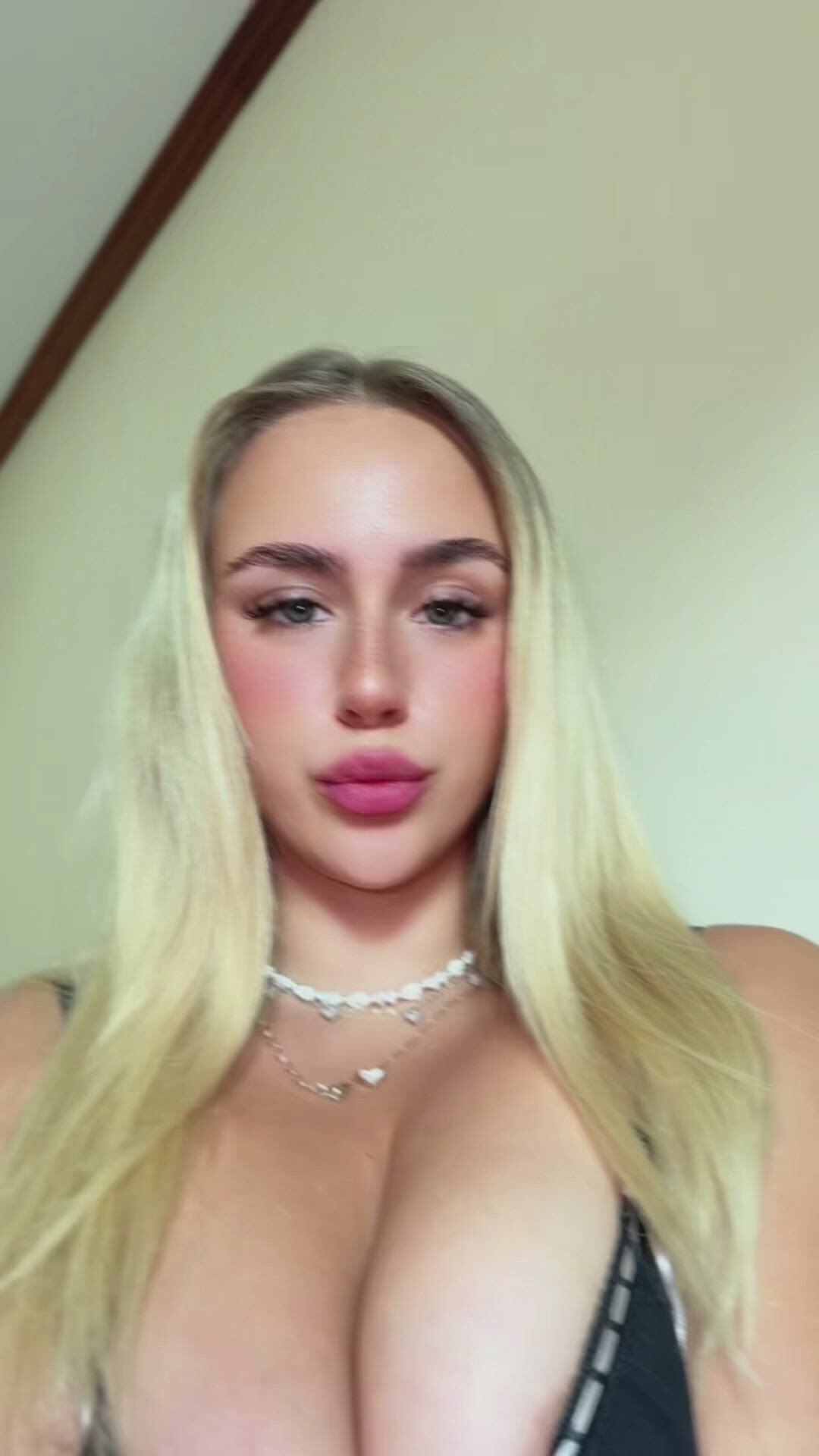 Dominatrix porn video with onlyfans model Ava <strong>@avamoss</strong>