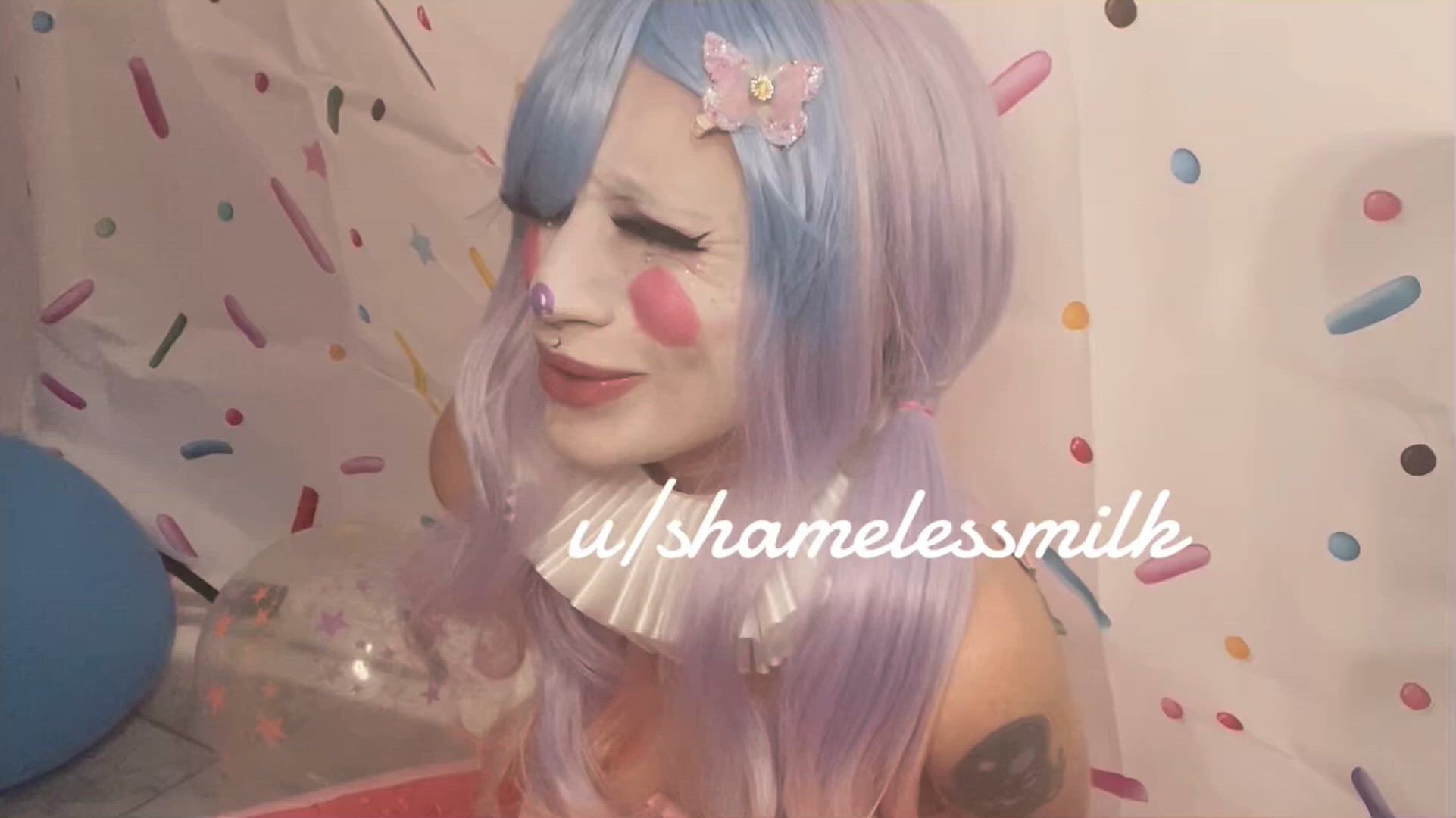 Clown porn video with onlyfans model shamelessmilk <strong>@moreshameless</strong>