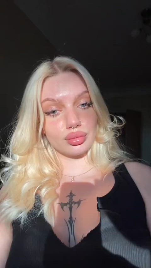 Amateur porn video with onlyfans model Kristy <strong>@hello4kristy</strong>