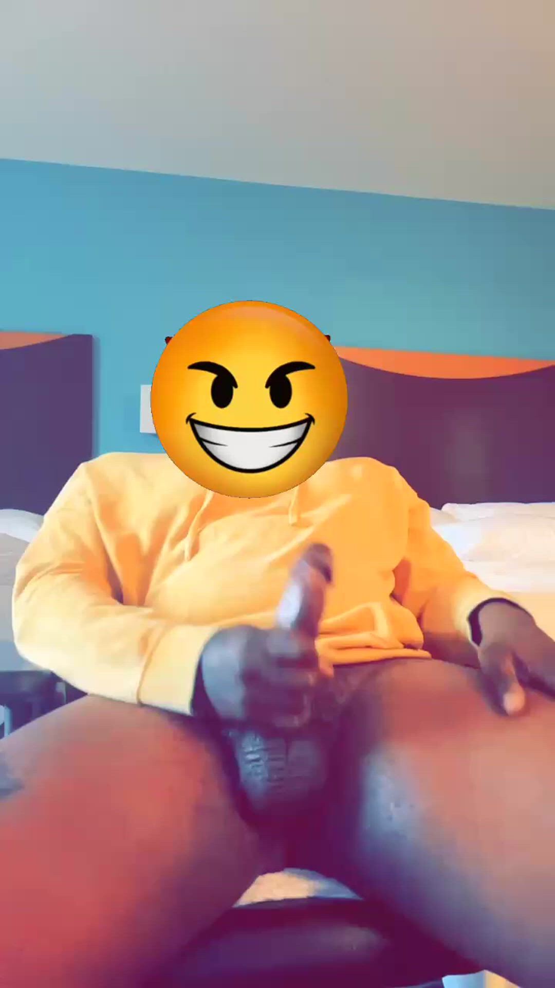 BBC porn video with onlyfans model shawndixon <strong>@queens_veryown1</strong>