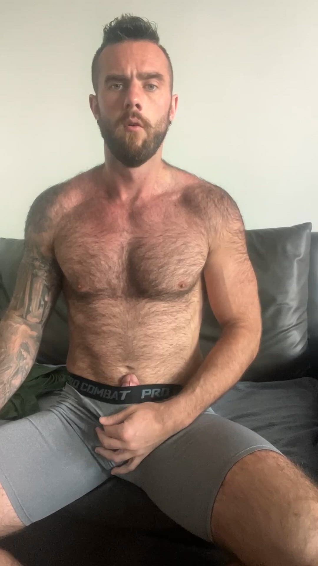 Daddy porn video with onlyfans model hairybearconnor <strong>@bigirishconor</strong>