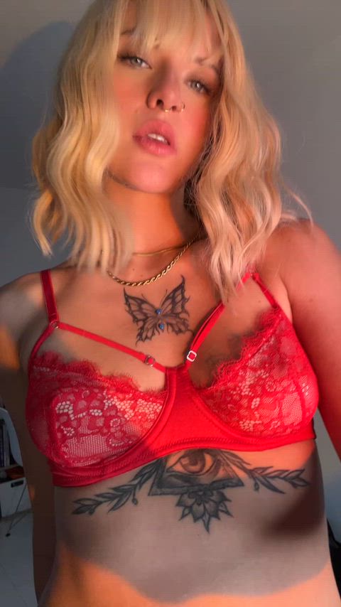 Amateur porn video with onlyfans model allirama222 <strong>@amarilla_bombshell</strong>