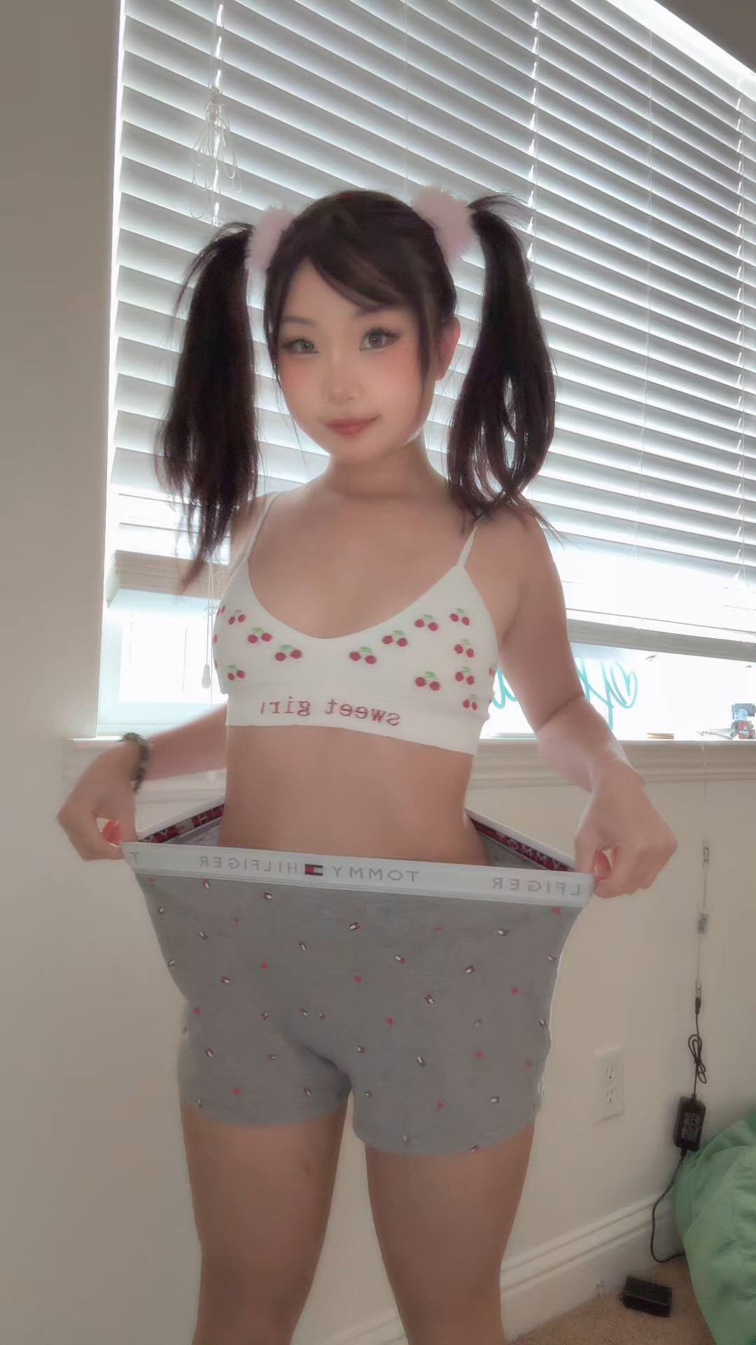 Asian porn video with onlyfans model milliexcha <strong>@milliechaa</strong>