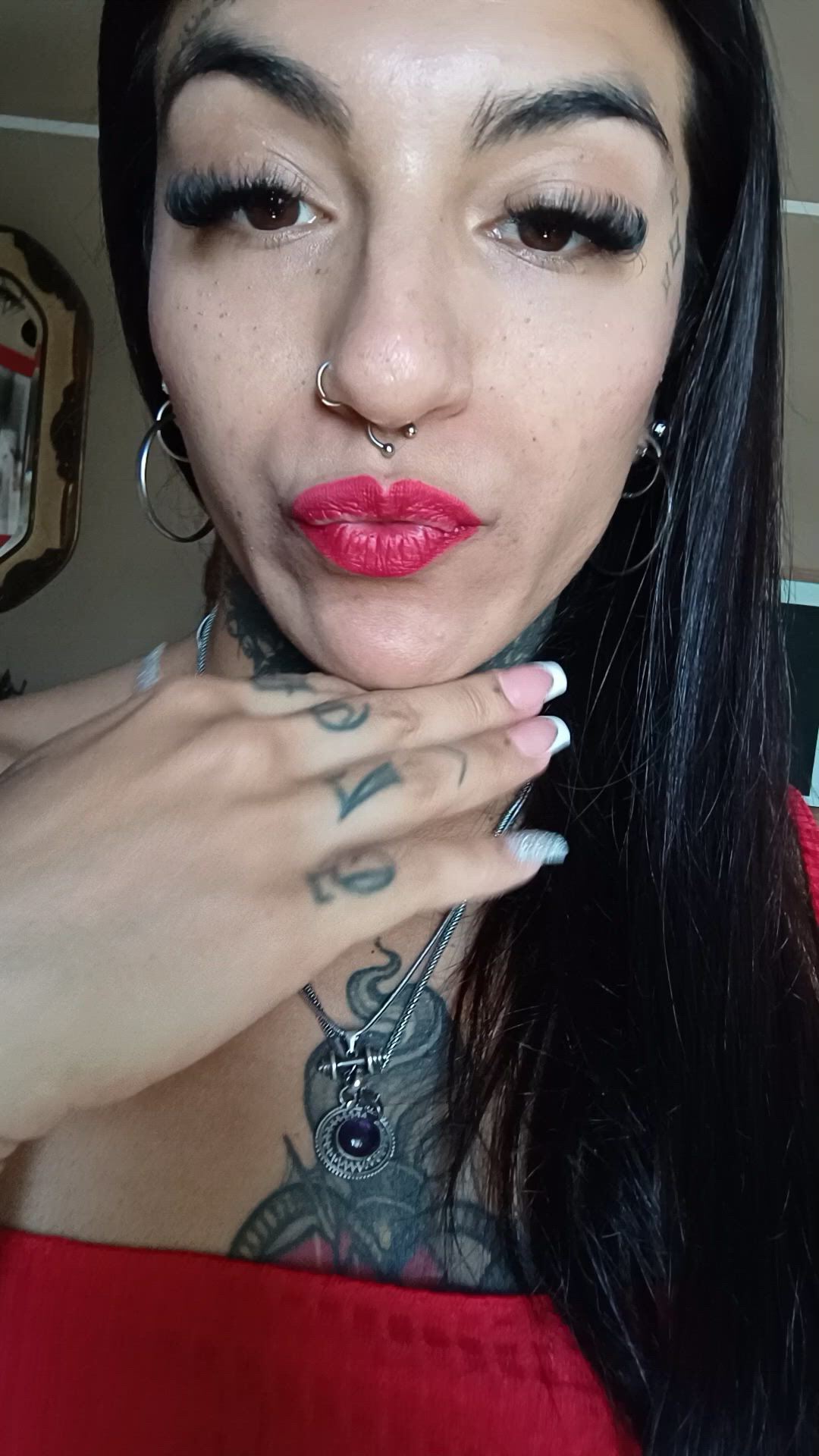 Lips porn video with onlyfans model eli_hot25 <strong>@karenfitness25</strong>