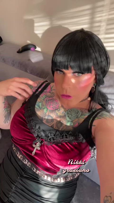 Sissy porn video with onlyfans model Nikki graziano <strong>@delilahandnikki</strong>