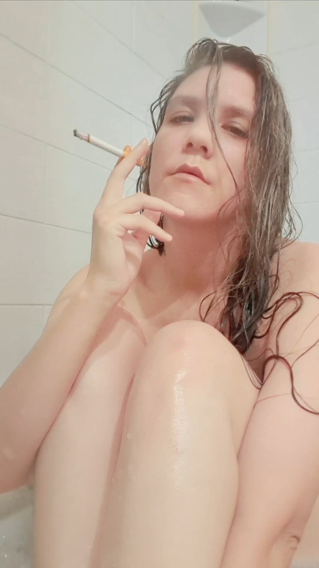 Bath porn video with onlyfans model ValerieRayne13 <strong>@valerierayne13</strong>