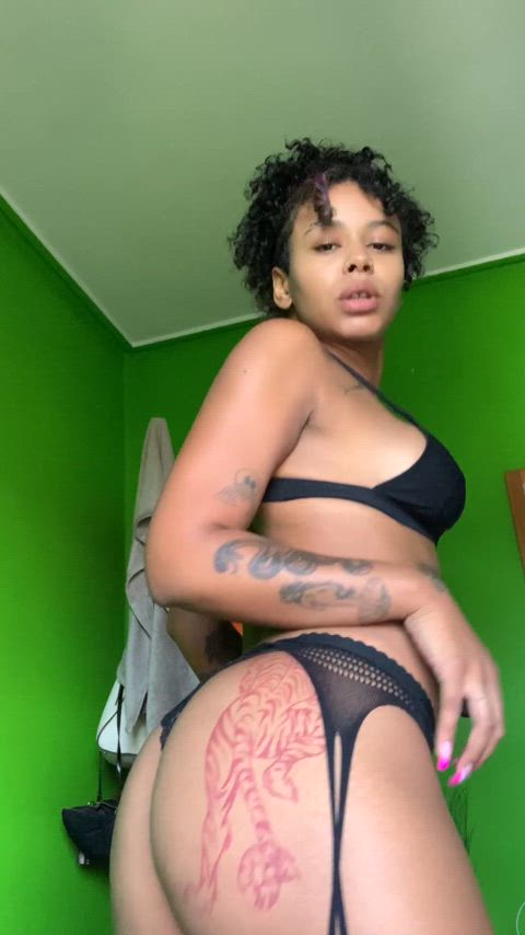 Amateur porn video with onlyfans model yourcleopathra <strong>@action</strong>