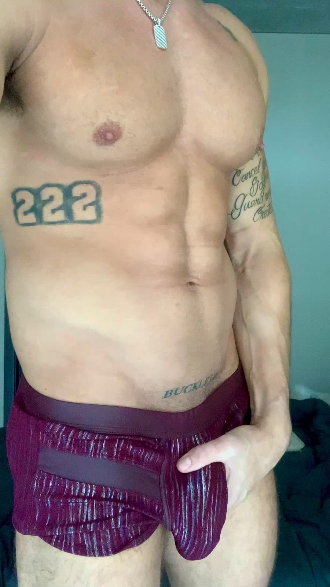 Porn video with onlyfans model techflexdylan_of <strong>@techflexdylan</strong>