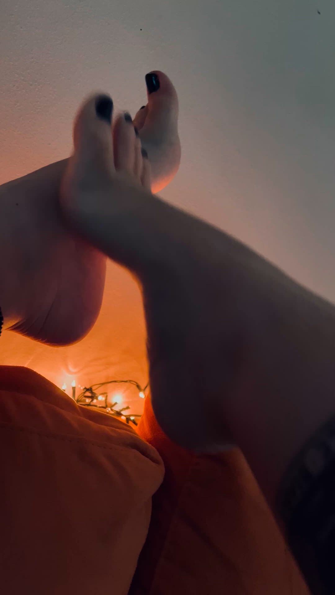 Feet porn video with onlyfans model Normalwiththatface <strong>@normalwiththatface</strong>