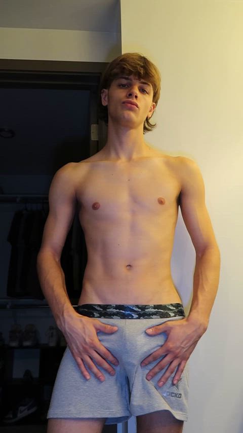 Big Dick porn video with onlyfans model eddyisfine <strong>@eddyfo44</strong>