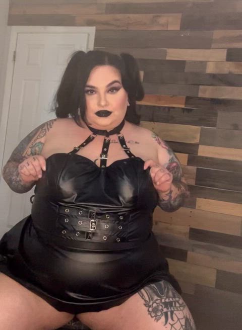 Big Tits porn video with onlyfans model Ghoulbabe13_ <strong>@ghoulbabe13</strong>