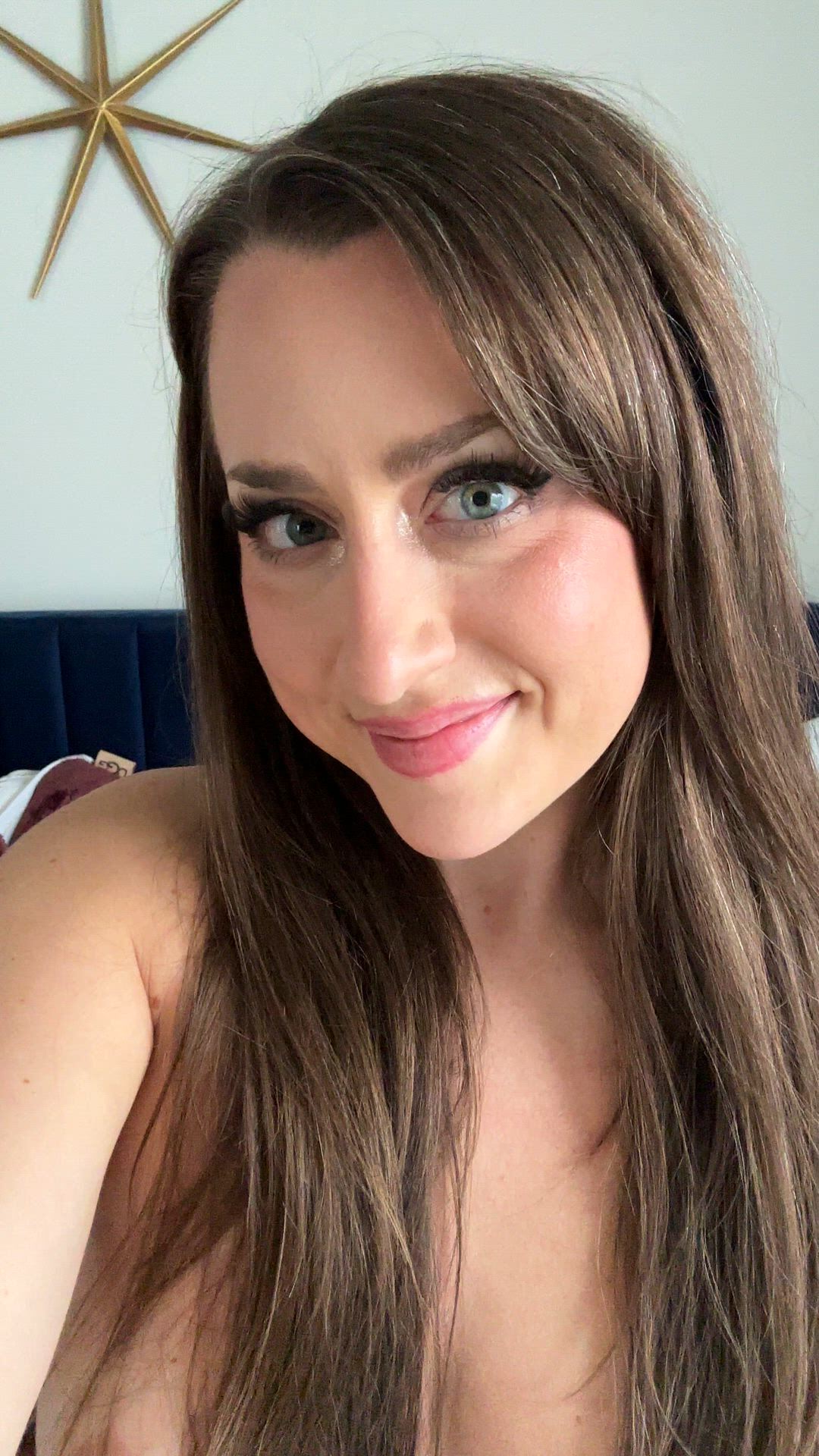 Brunette porn video with onlyfans model Poppy <strong>@dietmarshmall0w</strong>