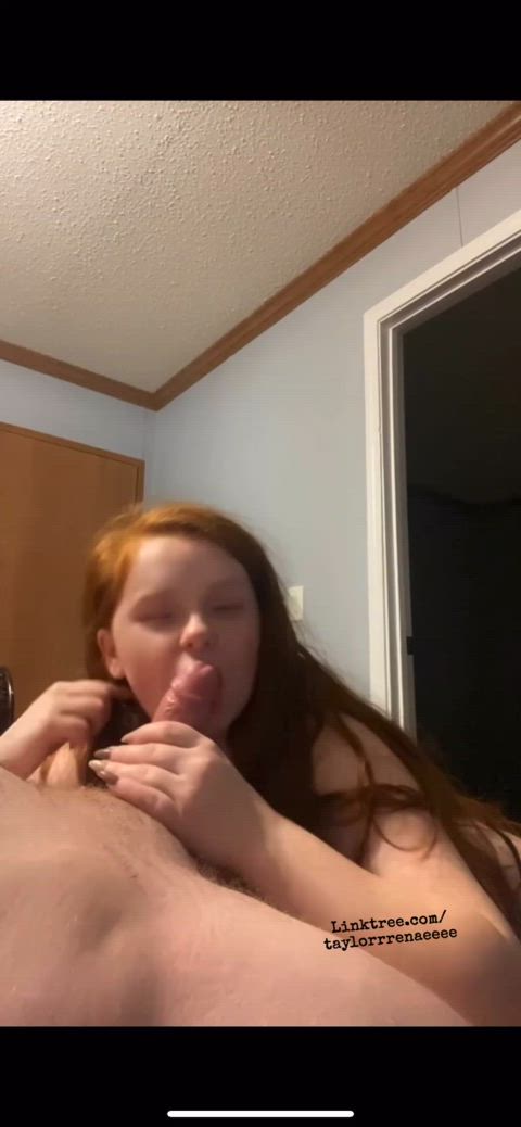 Amateur porn video with onlyfans model Taylorrrenaeeee <strong>@babygirlllfree</strong>