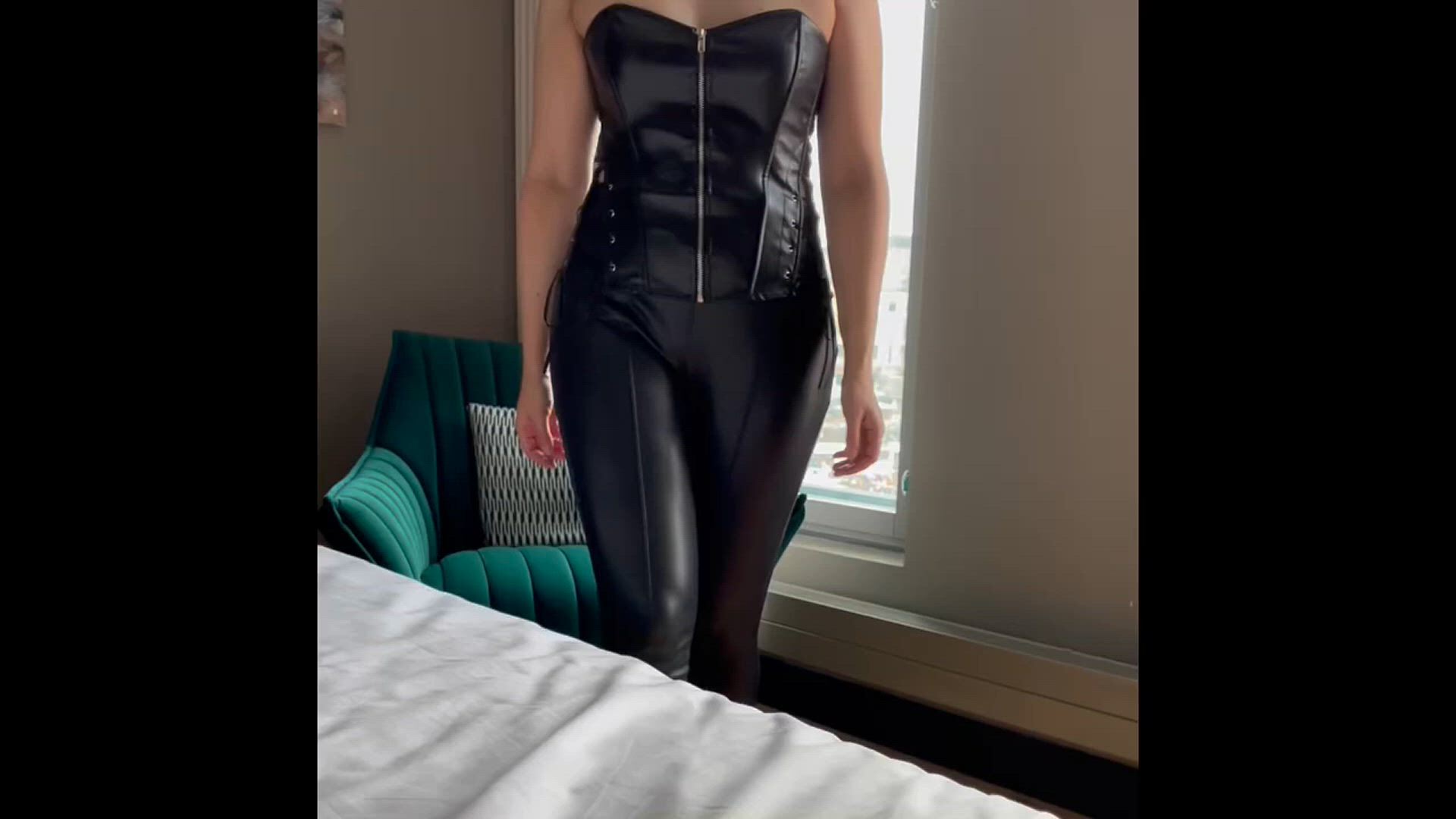 Chastity porn video with onlyfans model dommequeenheather <strong>@dommequeenheather</strong>