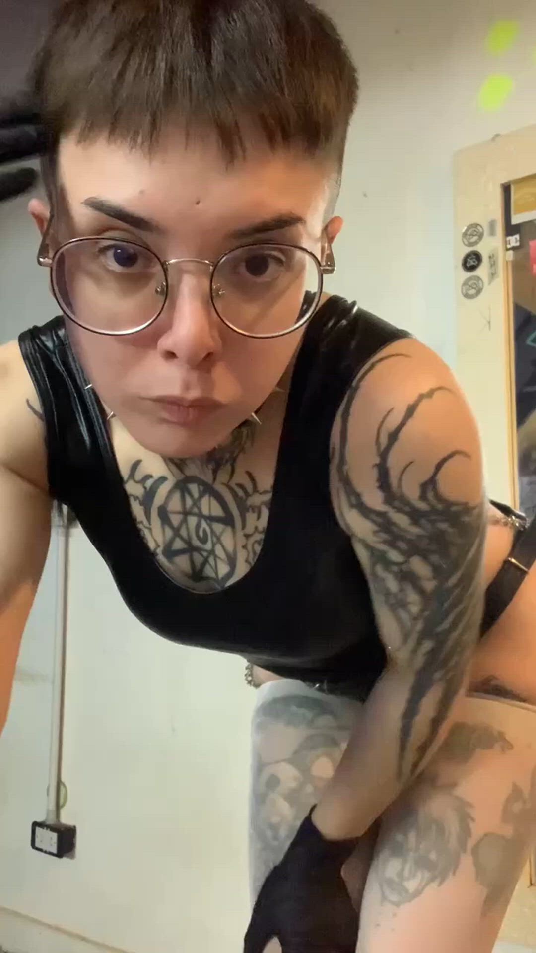 Domination porn video with onlyfans model big4sstrolx <strong>@big4sstrolx</strong>