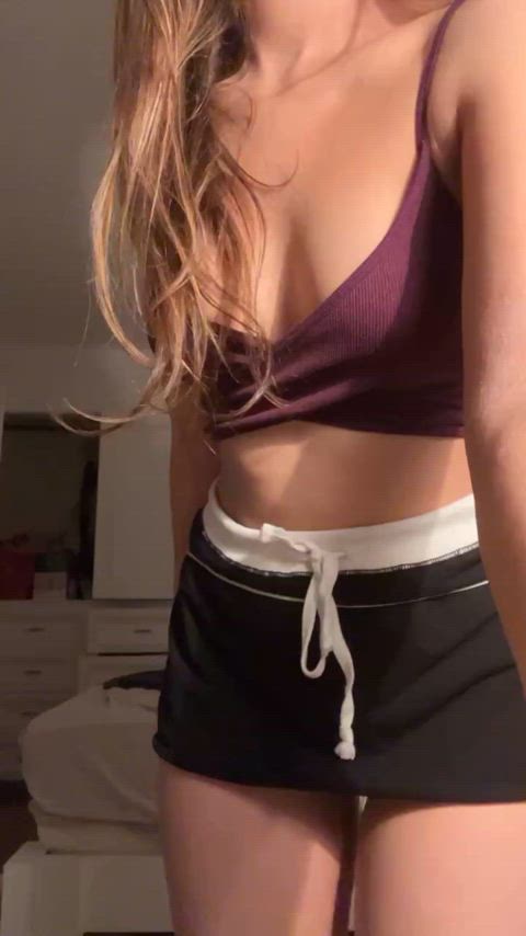 18 Years Old porn video with onlyfans model paulitaxoxo <strong>@paulitaxoxo</strong>