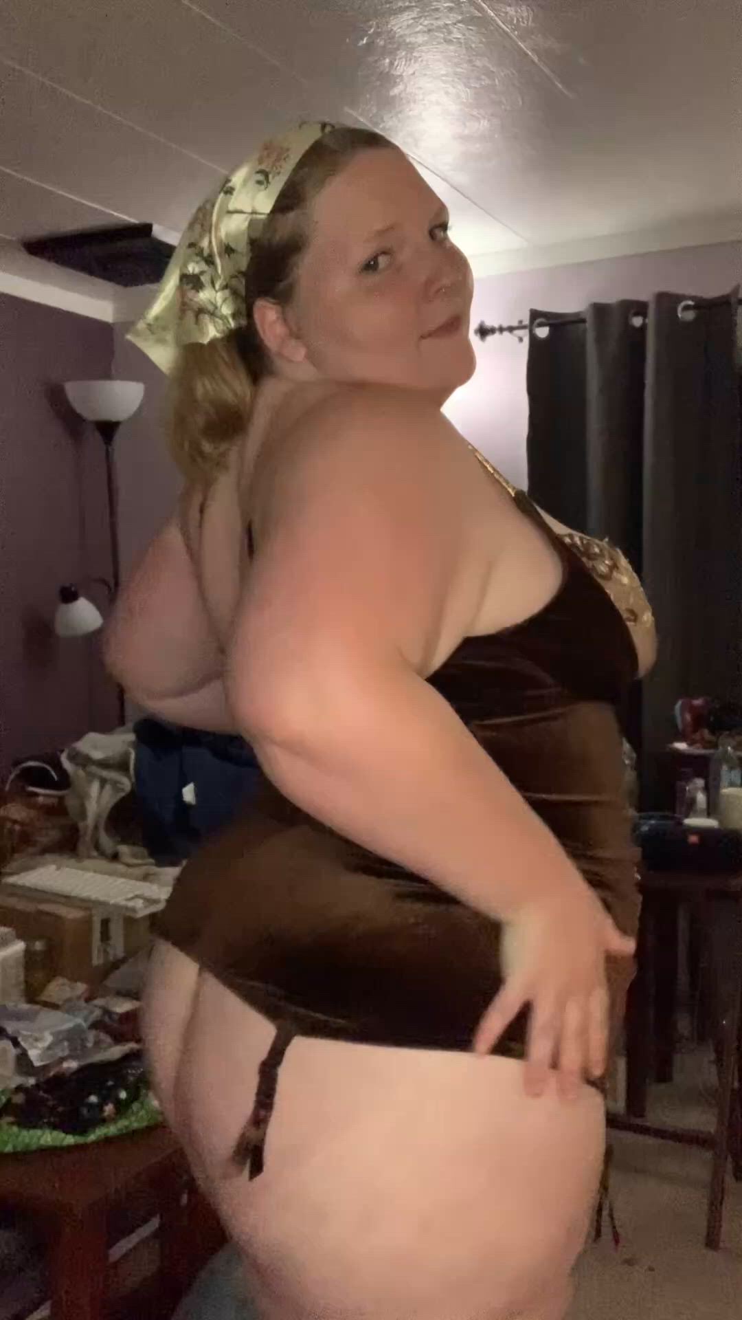 Ass porn video with onlyfans model daddyspawgprincess <strong>@daddyspawgprincess</strong>