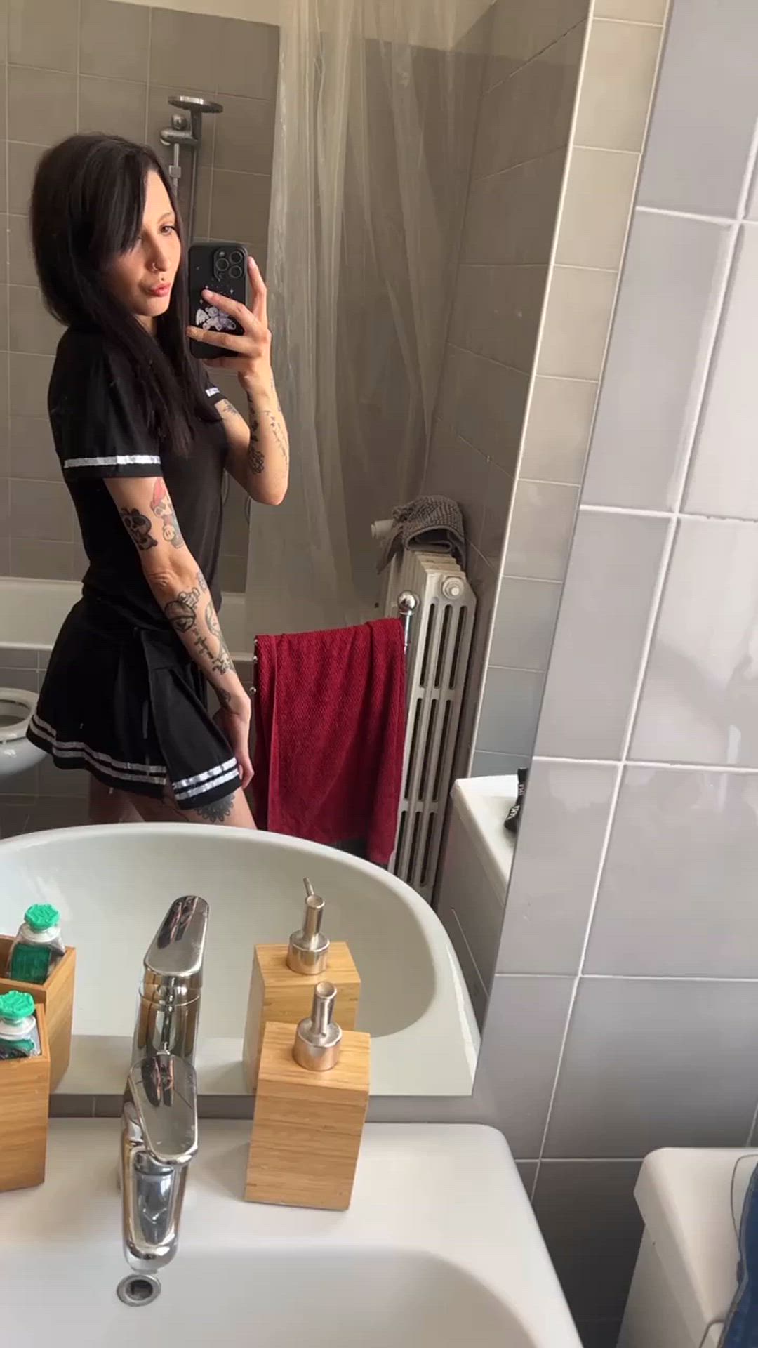 Amateur porn video with onlyfans model Baby Brooks? <strong>@babybrooks_sgh</strong>