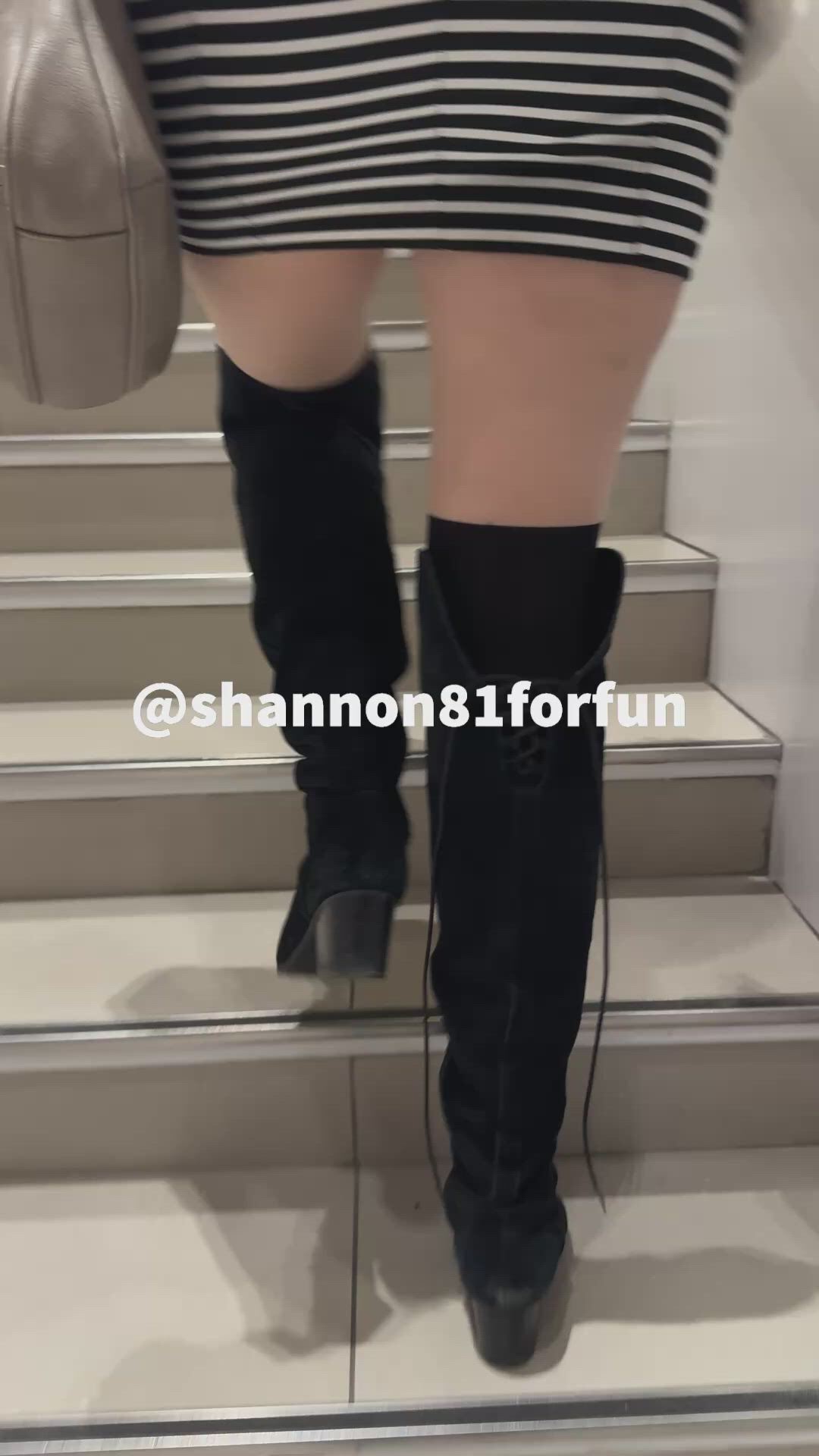 Amateur porn video with onlyfans model shannon81 <strong>@shannon81forfun</strong>