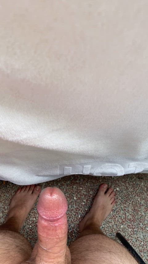 Cumshot porn video with onlyfans model cupcakejohn <strong>@jackandyoufrees</strong>