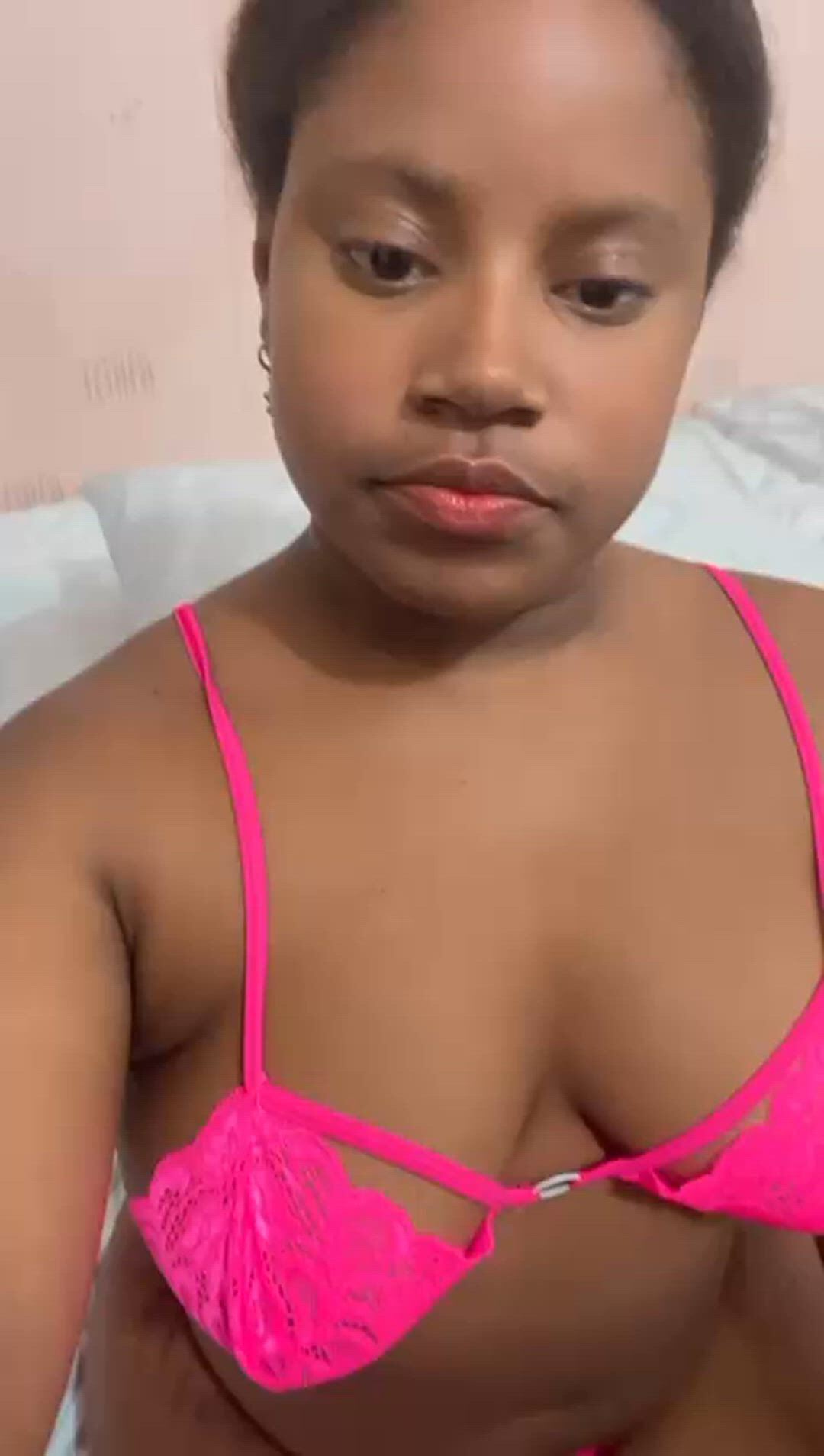 Camgirl porn video with onlyfans model mikaelabrow <strong>@mikaela_brow</strong>