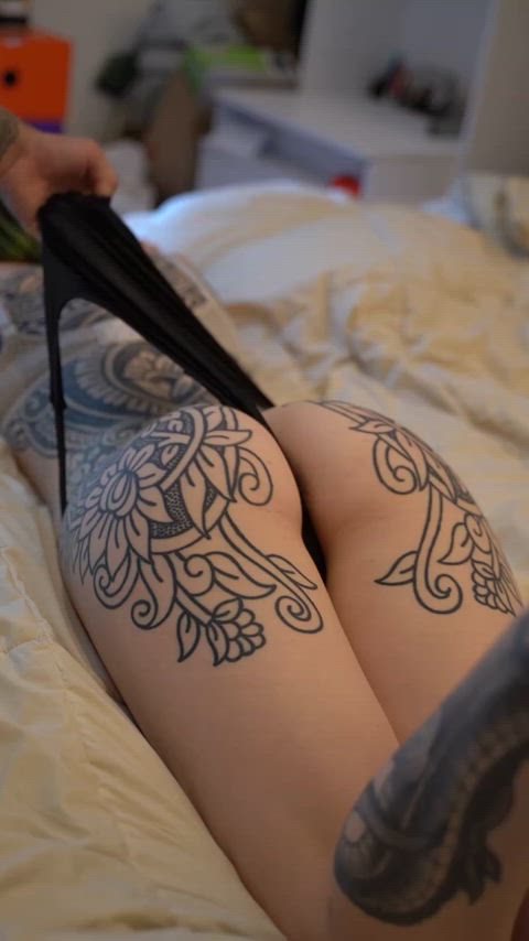 Ass porn video with onlyfans model tattsnwedgies <strong>@tattoosandwedgies</strong>