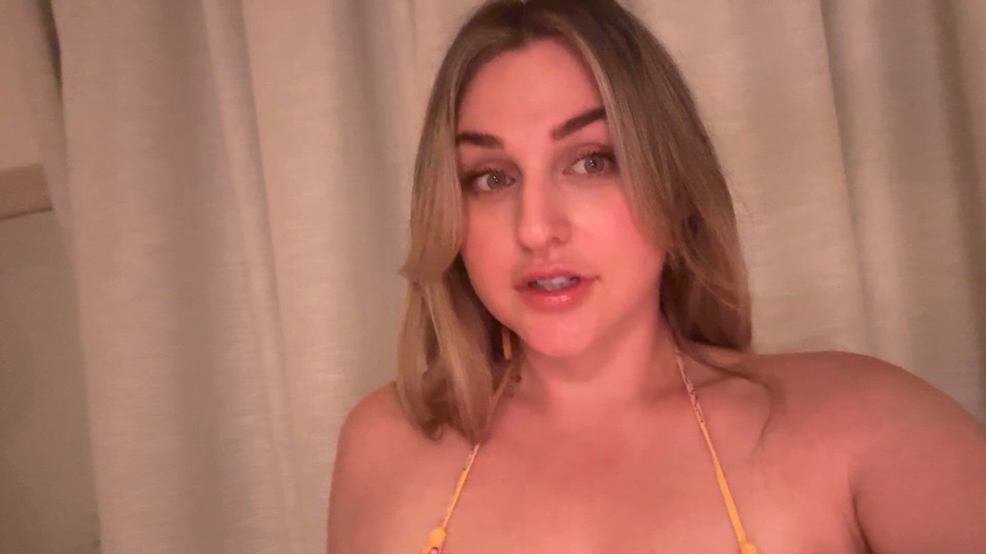 Big Tits porn video with onlyfans model elowyncat <strong>@cattoastcat</strong>