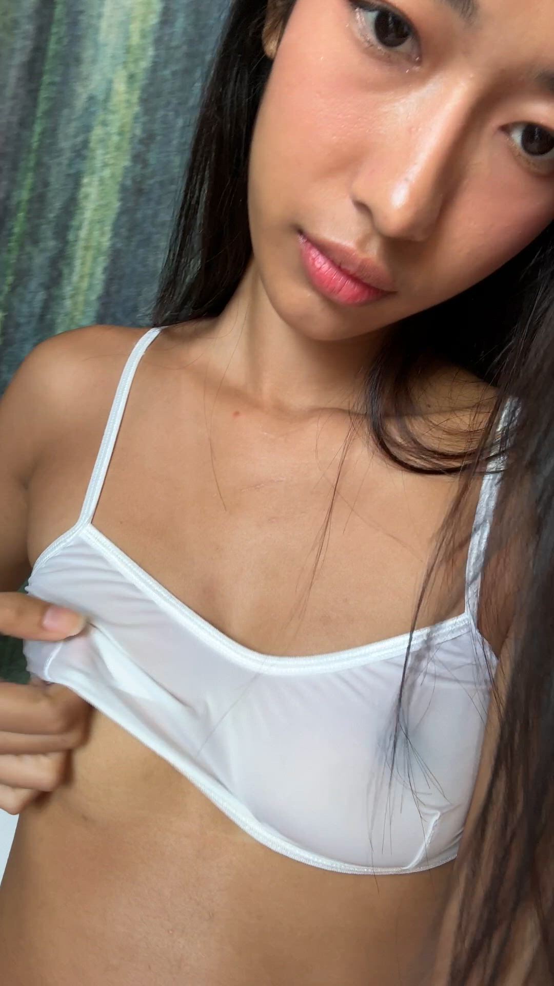 Amateur porn video with onlyfans model yourthaicutiee <strong>@zoeyofasia</strong>