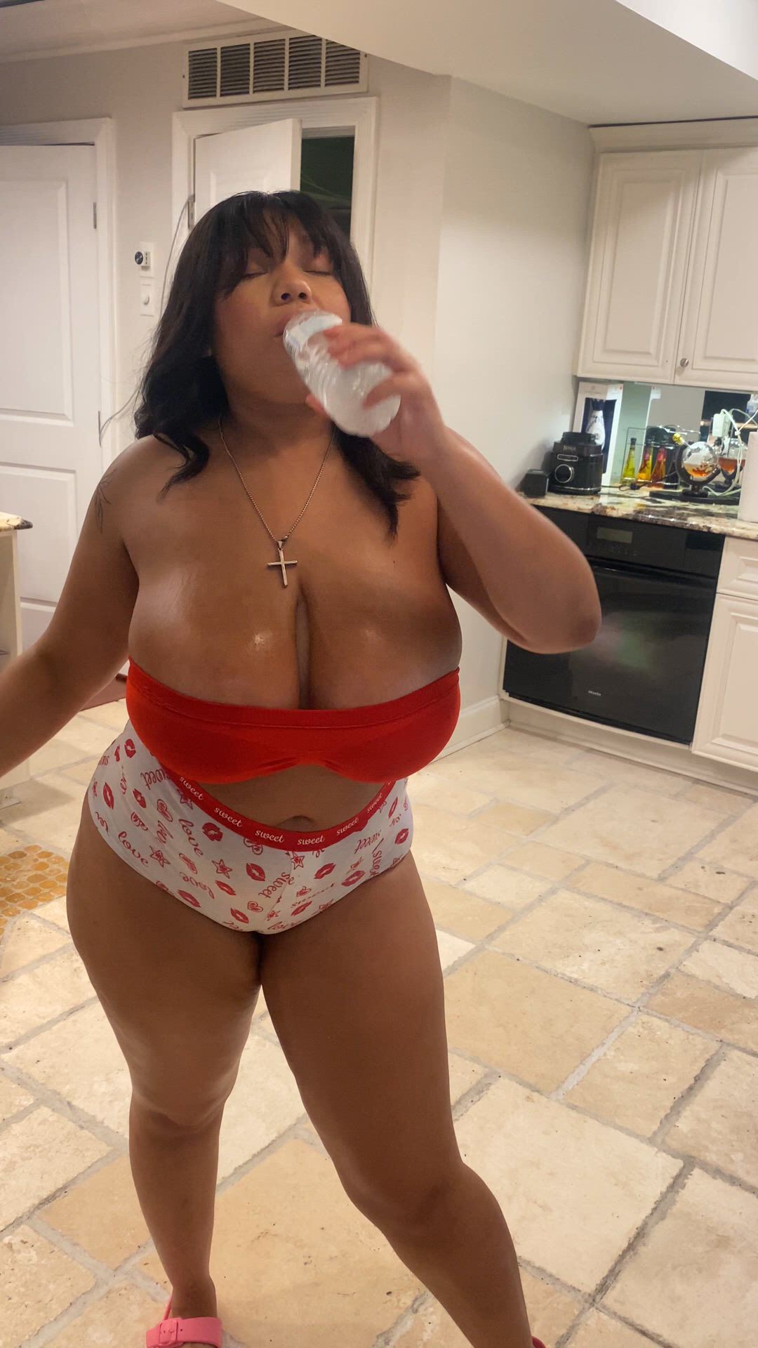 Big Tits porn video with onlyfans model Naomii Bliss <strong>@naomiibliss</strong>