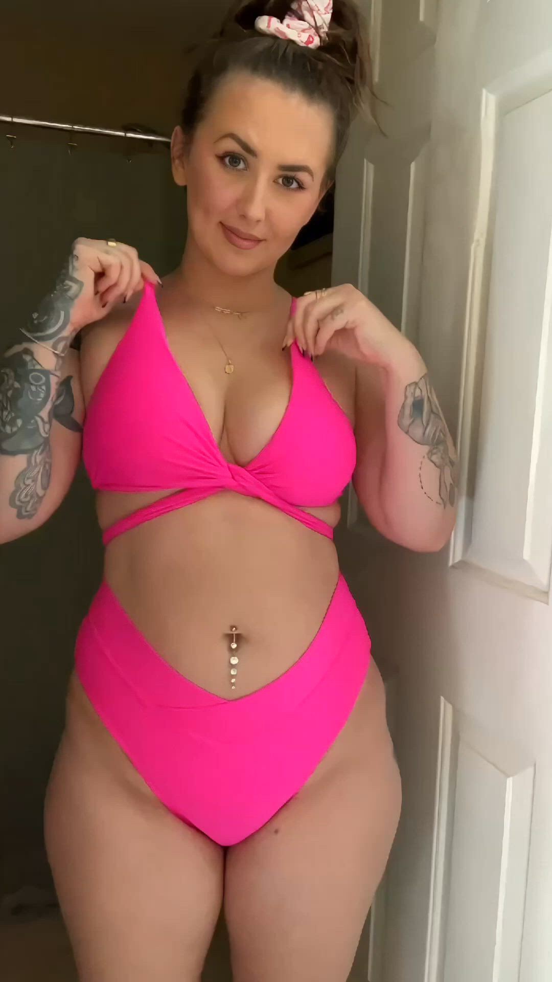 Amateur porn video with onlyfans model Ava Rae <strong>@avaraexo</strong>