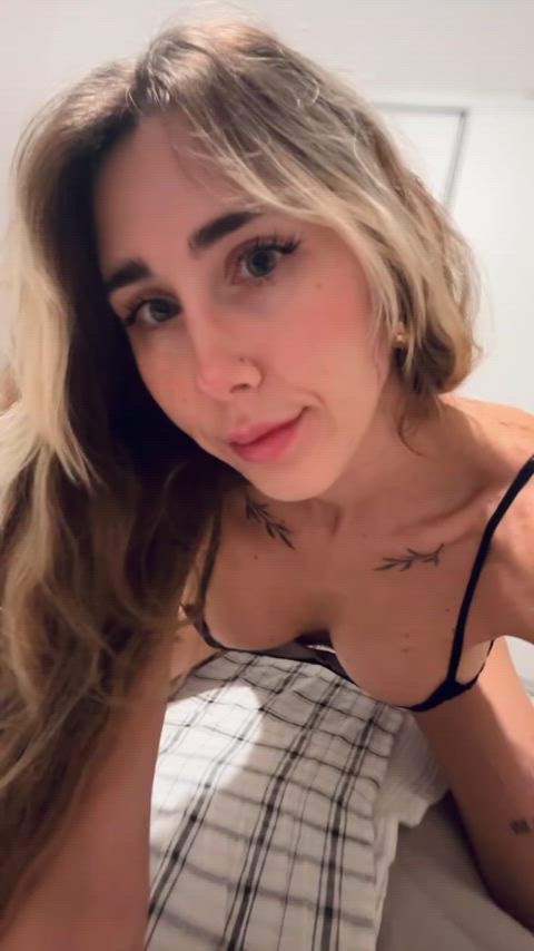 Big Tits porn video with onlyfans model Holly <strong>@sweetholly</strong>