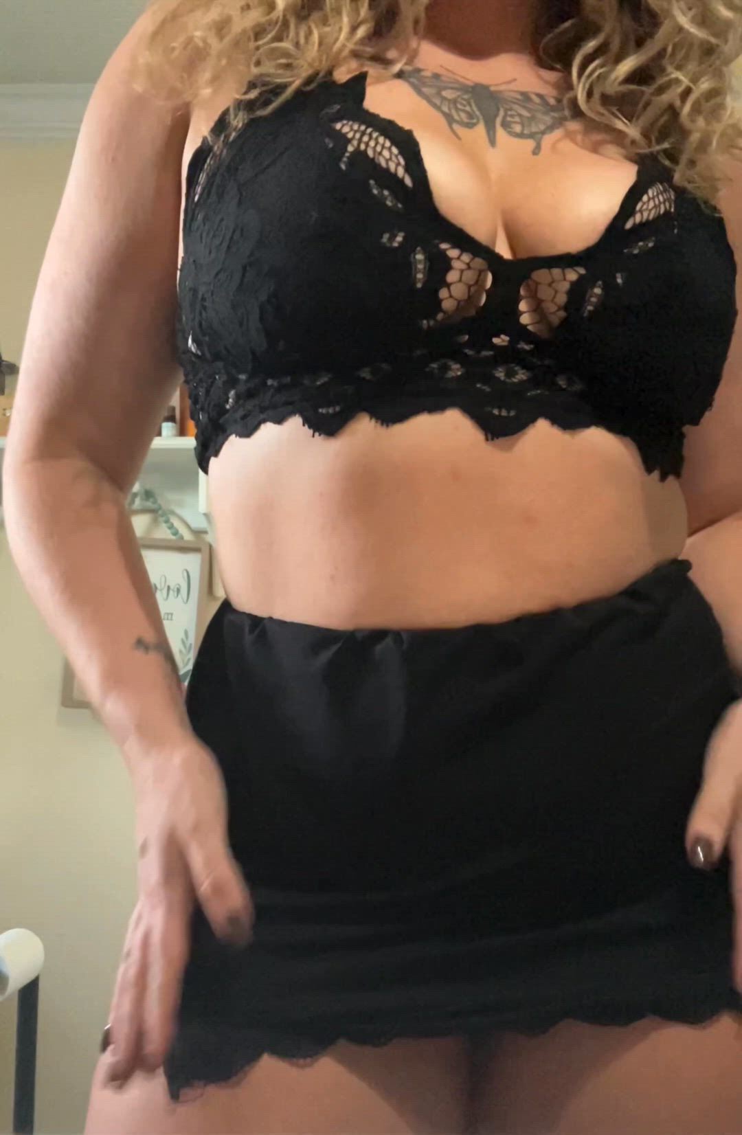 Amateur porn video with onlyfans model okimdone <strong>@pettyhayal</strong>