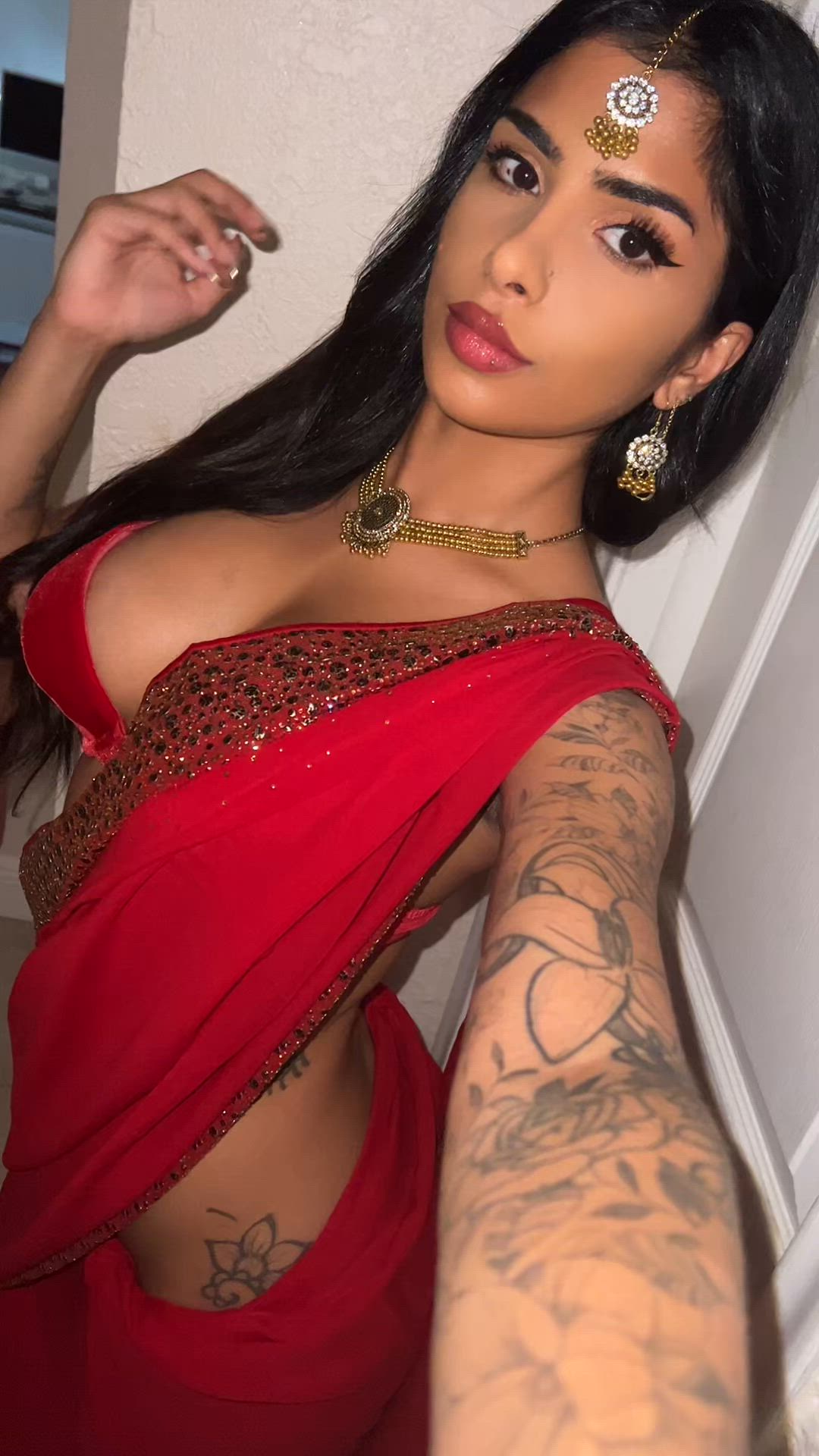 Asian porn video with onlyfans model SLAYHIL <strong>@slayhil</strong>