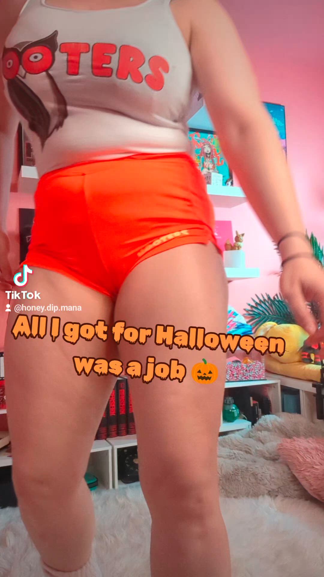 Amateur porn video with onlyfans model Honey ? Dip Mana <strong>@honeydipmana</strong>