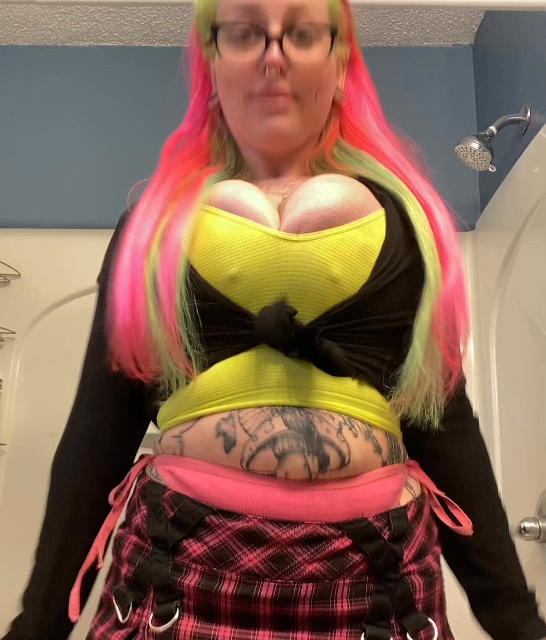 Big Tits porn video with onlyfans model fckinmonsters <strong>@fckinmonsters</strong>