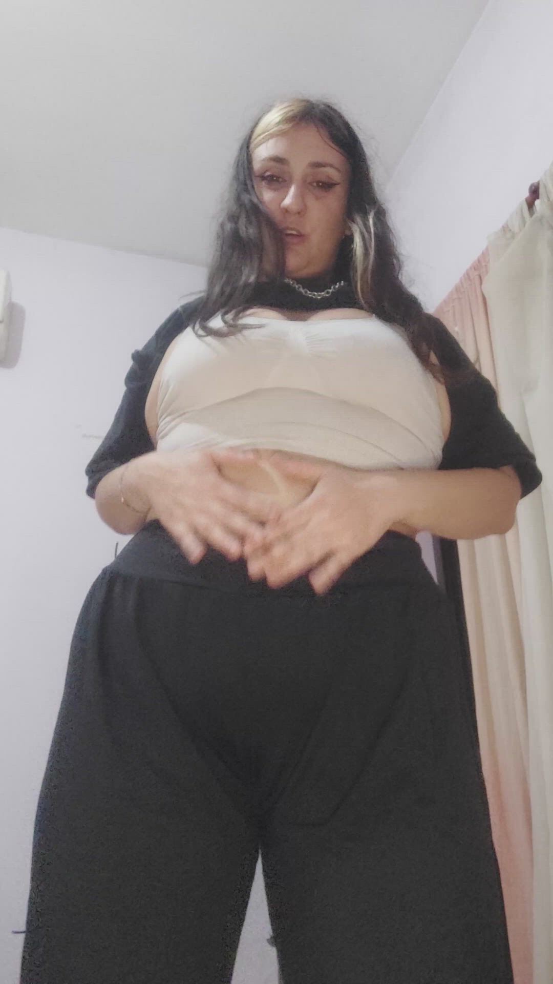 Amateur porn video with onlyfans model Aslaugbbw <strong>@fatandlatina</strong>