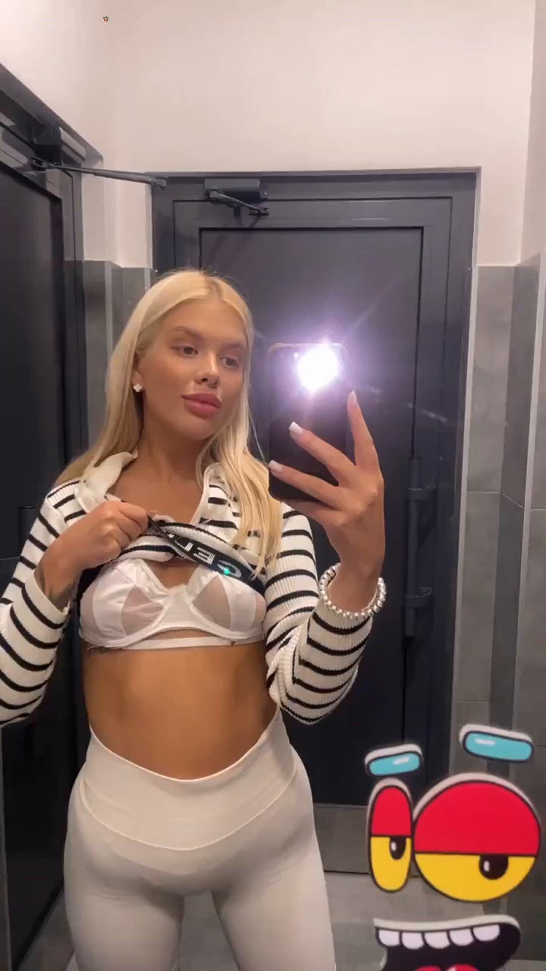 Babe porn video with onlyfans model vikkisour <strong>@vikkisour</strong>