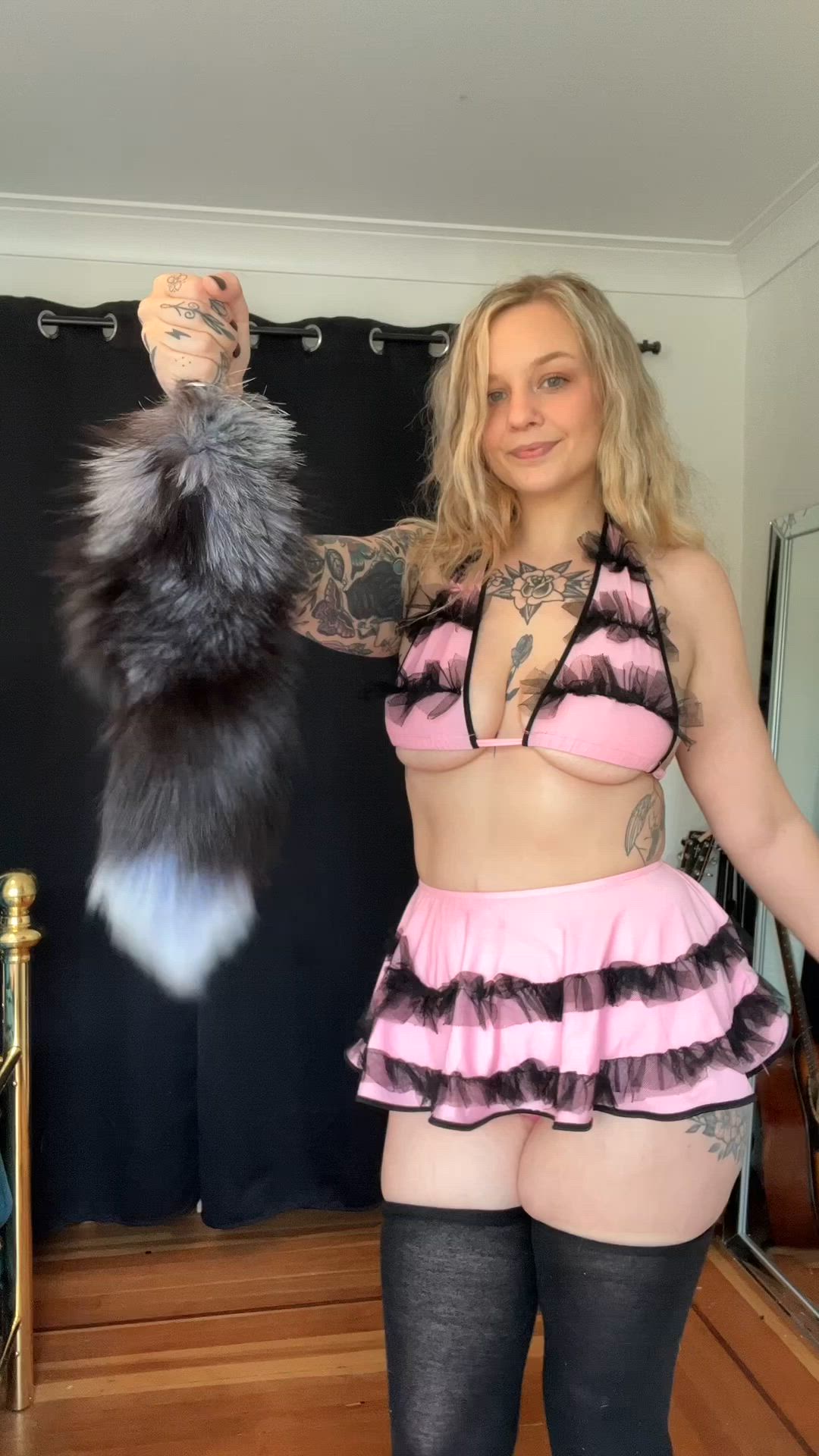 MILF porn video with onlyfans model sophiasun <strong>@sophiasun</strong>