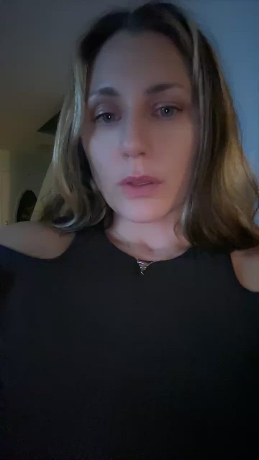 Amateur porn video with onlyfans model truehoney244 <strong>@truehoney24</strong>