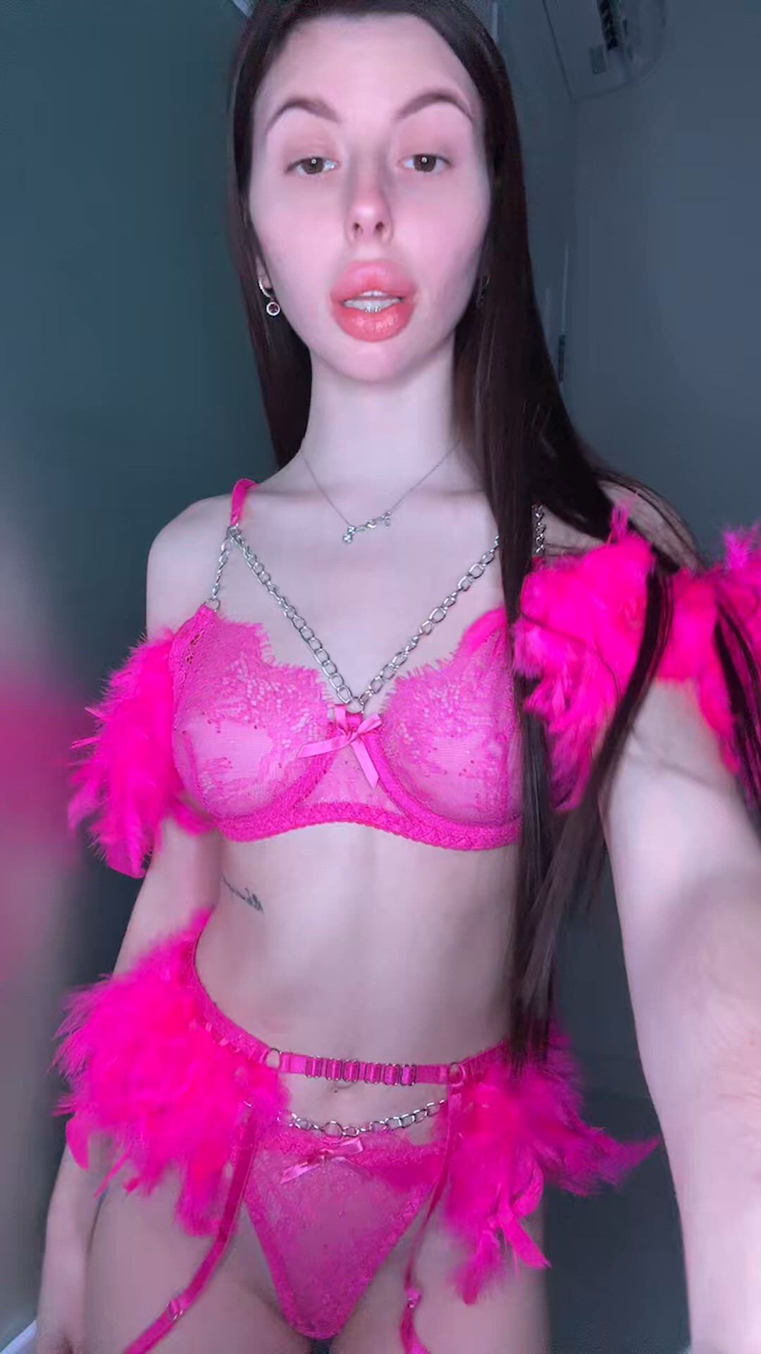 Amateur porn video with onlyfans model sunnyjully <strong>@julietagol</strong>