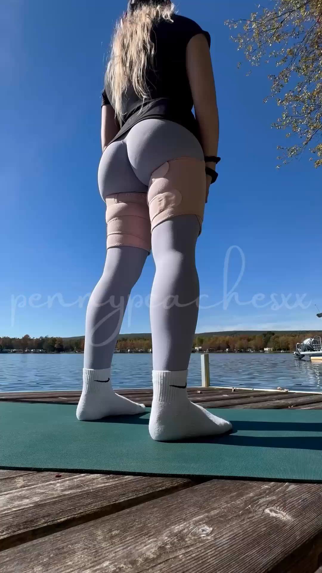 Ass porn video with onlyfans model pennypeachesxx <strong>@pennypeachesxx</strong>