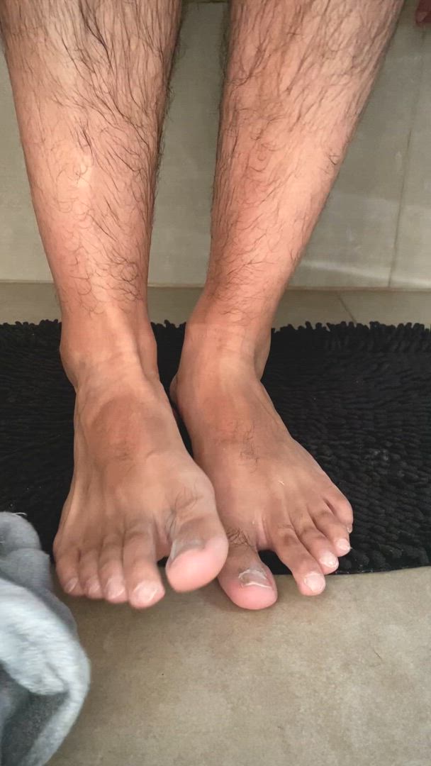 Feet porn video with onlyfans model Bierjah <strong>@bierjah</strong>