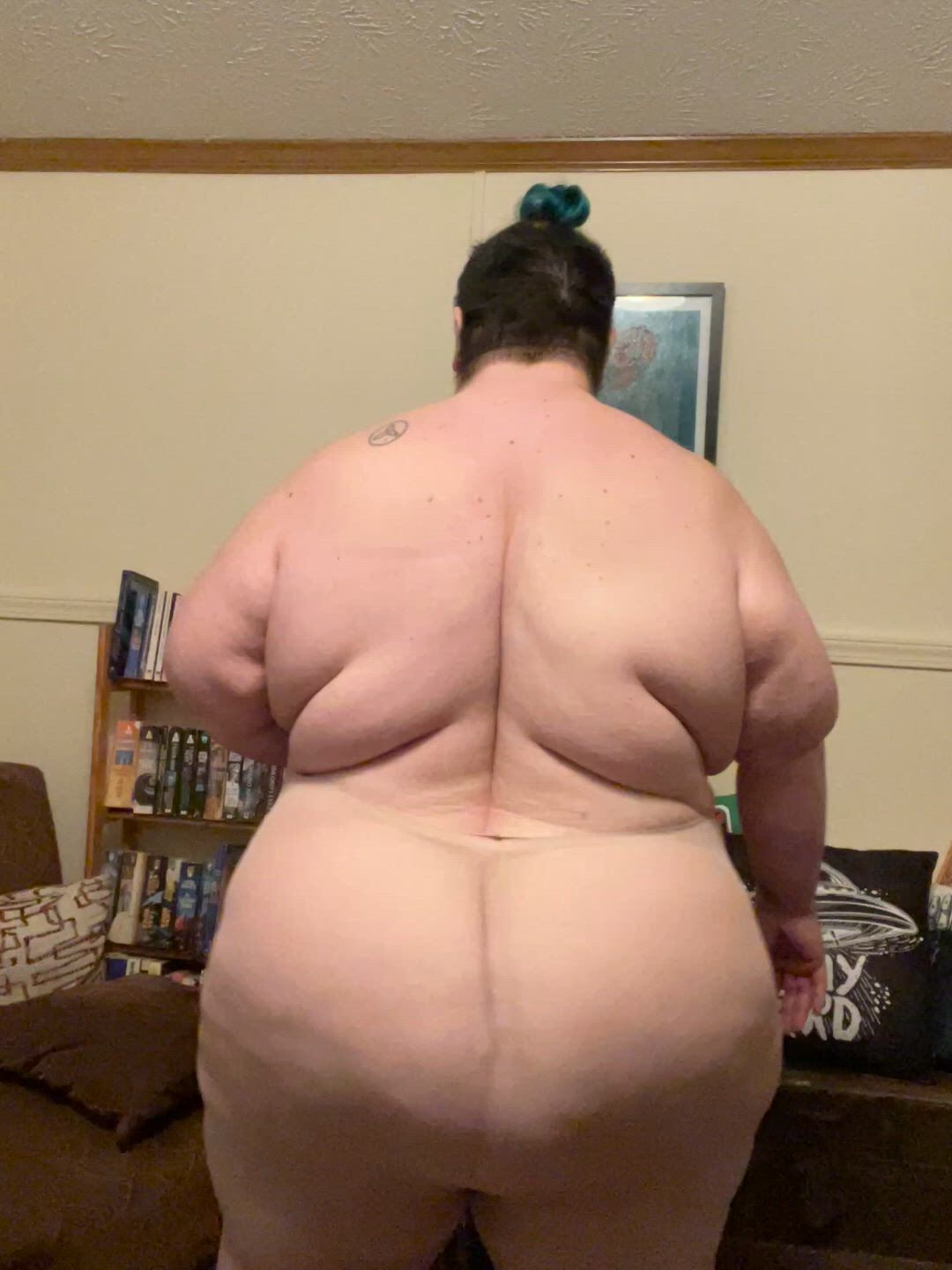 Ass porn video with onlyfans model goddessmuffinn <strong>@goddessmuffinn</strong>