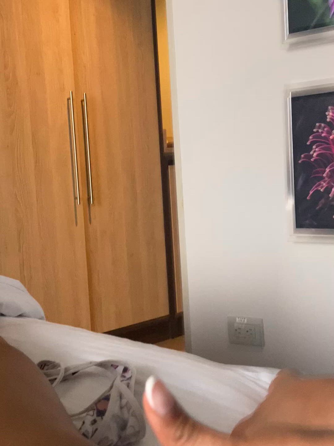 Amateur porn video with onlyfans model aprilsoho <strong>@sohoapril</strong>