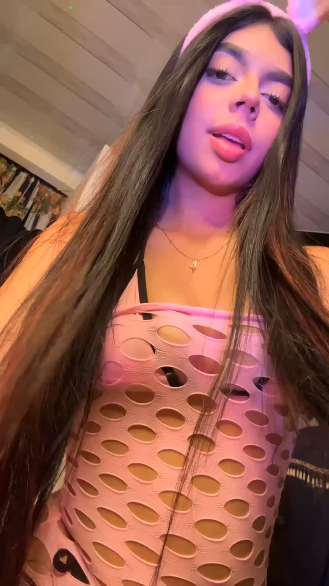 Facial porn video with onlyfans model carolyneconnor <strong>@carolyneconnor</strong>